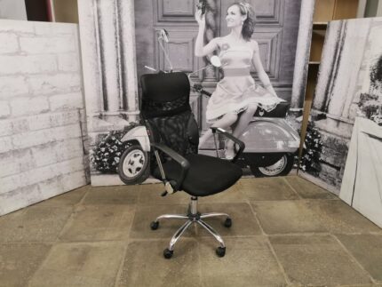 Кресло компьютерное б/у EASY CHAIR 506 TPU 12154У-ЧРН (черный) сетка/ткань/кожзам