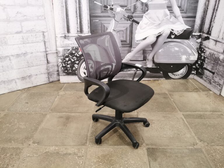 Кресло компьютерное б/у EASY CHAIR 12134-СЕР (серый) сетка