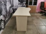 Стол письменный б/у с правой эргономикой 149х80х75 25мм  03138-КЛС (клен)